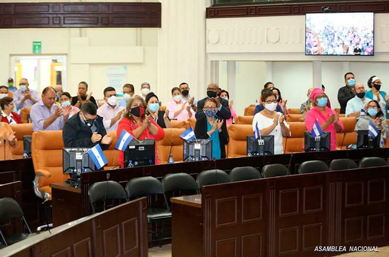 santito-espinoza-homenaje-asamblea-nacional